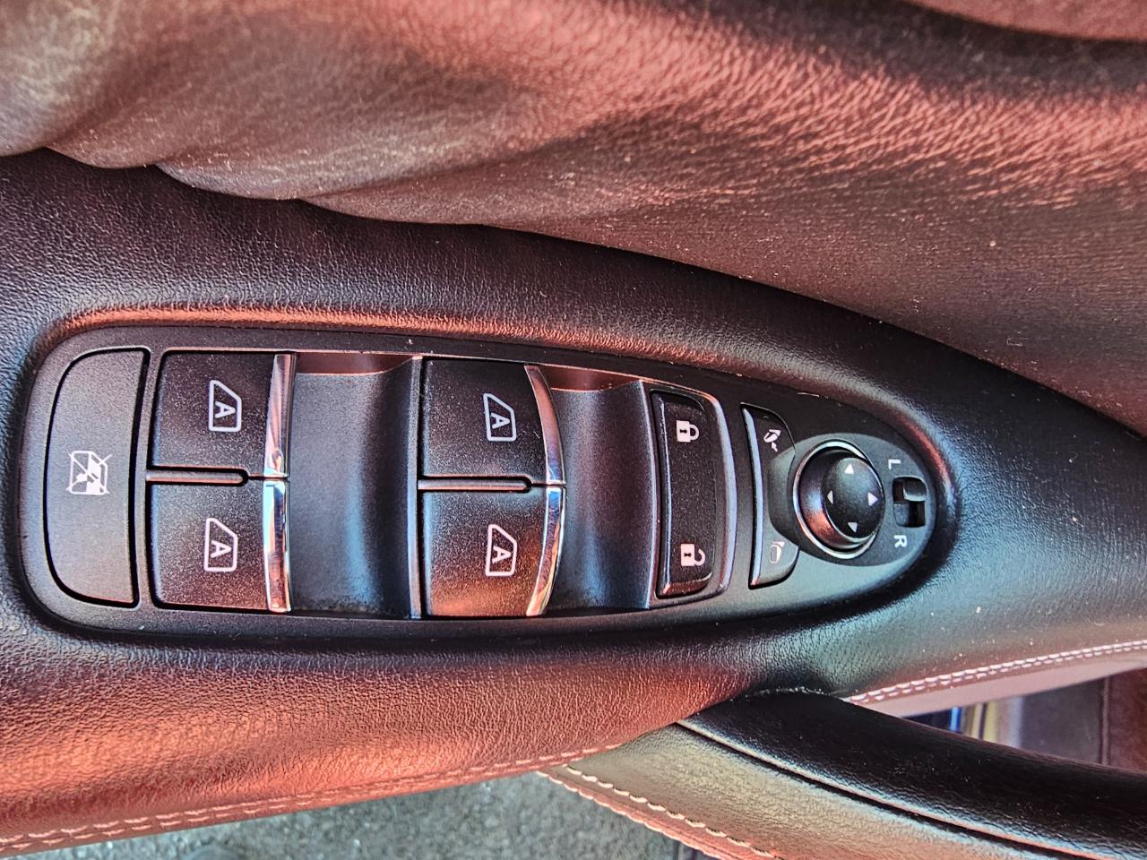 Infiniti QX80 4WD 4dr 2015