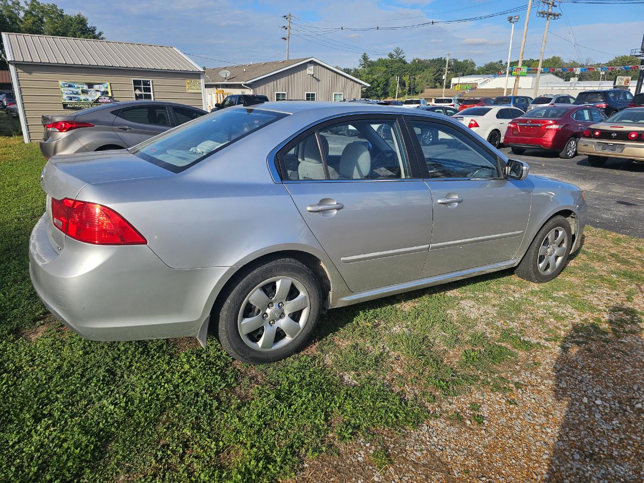 Kia Optima 4dr Sdn I4 Auto LX 2009