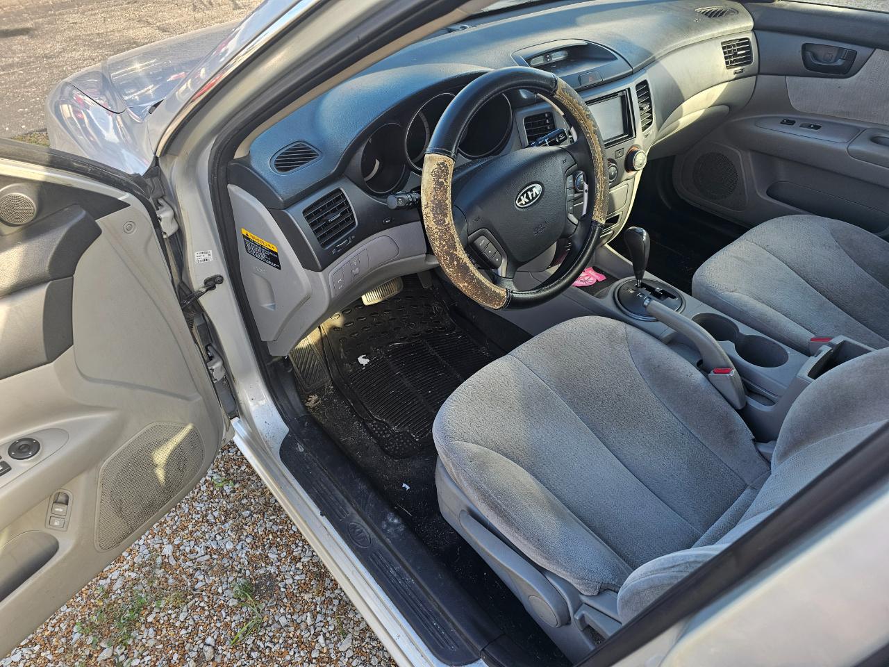 Kia Optima 4dr Sdn I4 Auto LX 2009