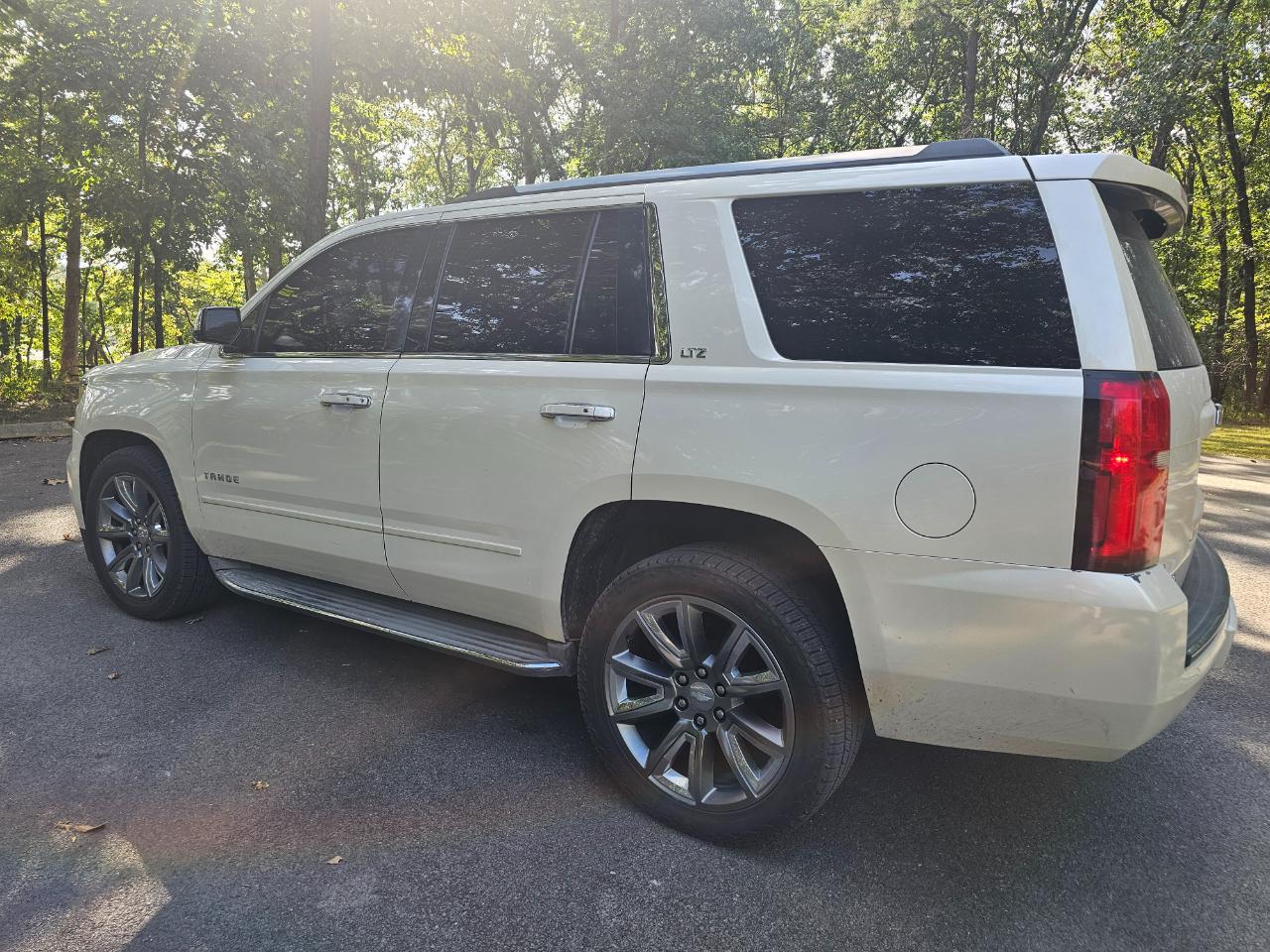 Chevrolet Tahoe 4WD 4dr LTZ 2015