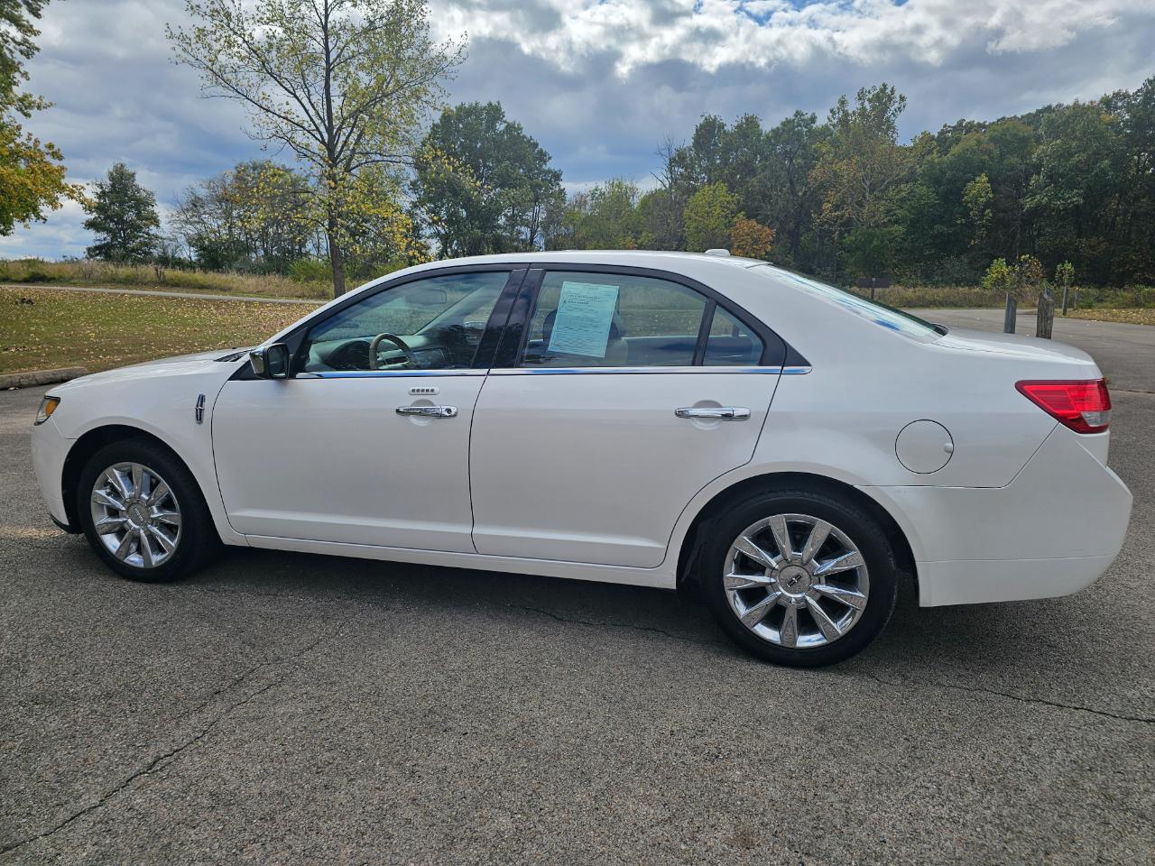 Lincoln MKZ 4dr Sdn AWD 2011