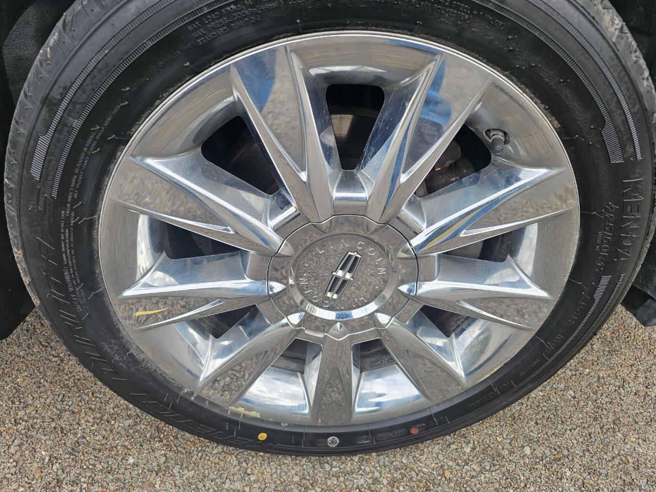 Lincoln MKZ 4dr Sdn AWD 2011