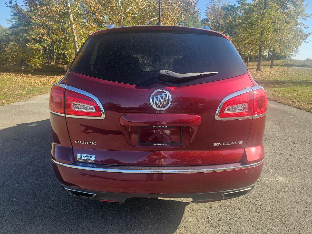 Buick Enclave FWD 4dr Leather 2017