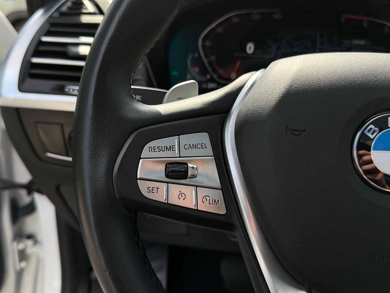 BMW X3  2024 BMW X3  2024