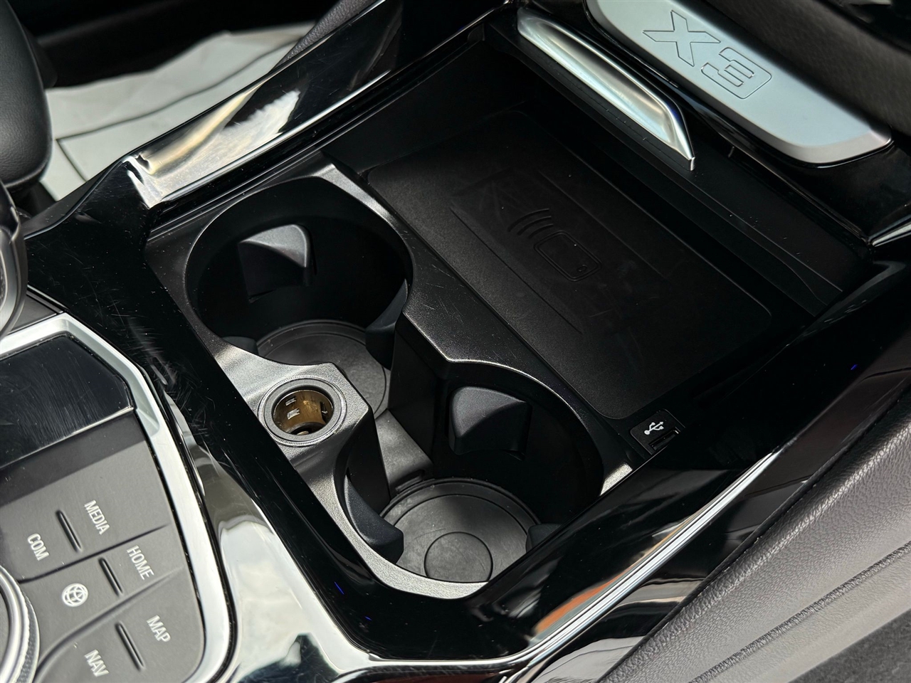 BMW X3  2024 BMW X3  2024