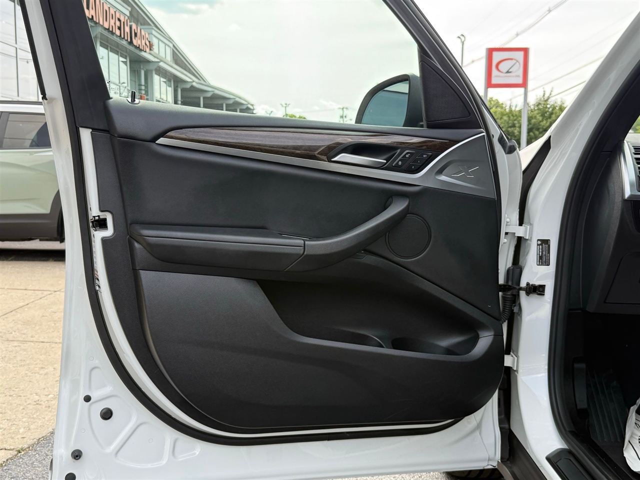 BMW X3  2024 BMW X3  2024