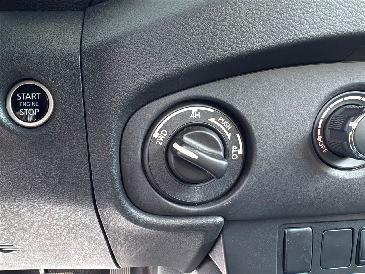 Nissan Frontier  2024