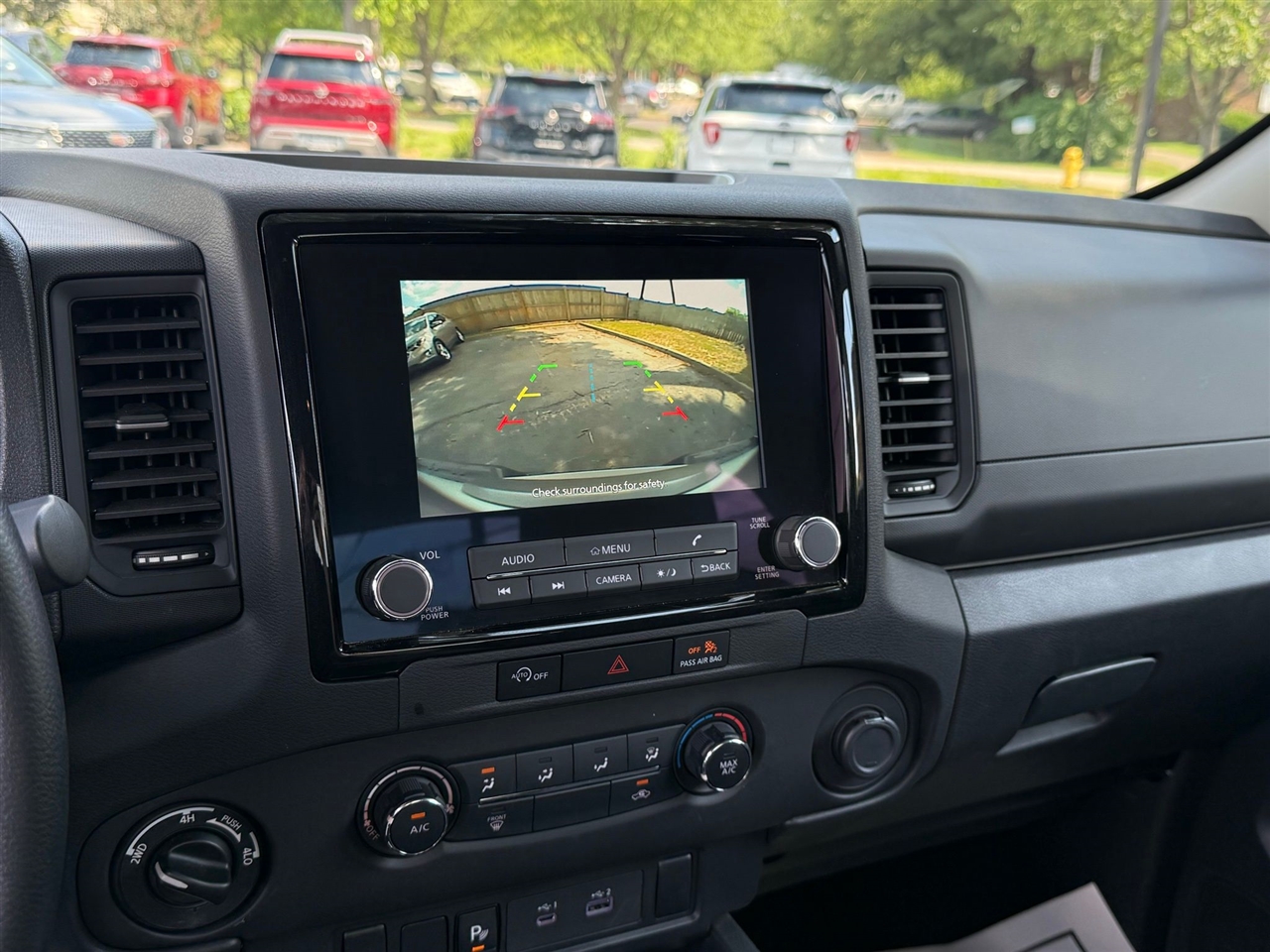 Nissan Frontier  2024