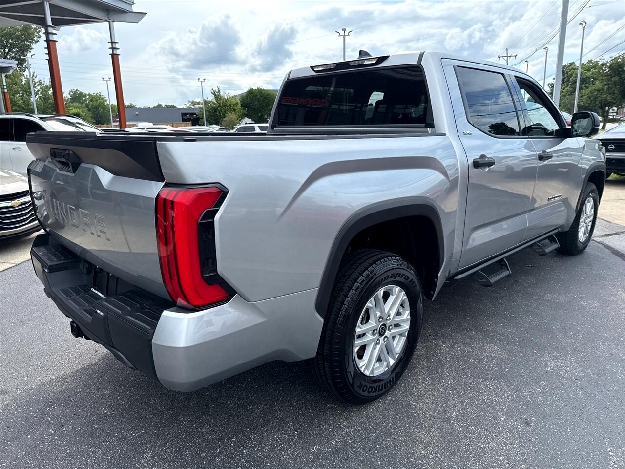 2022 Toyota Tundra SR5 photo 3