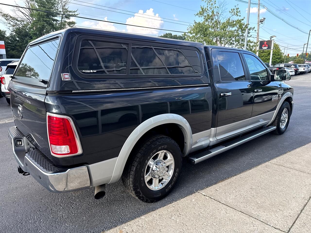 2013 Ram 2500 Laramie photo 3