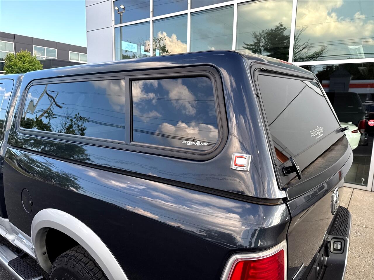 2013 Ram 2500 Laramie photo 10