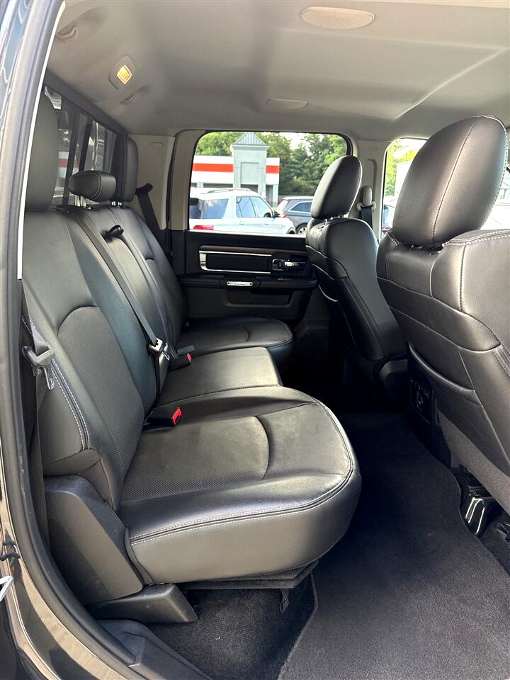 2013 Ram 2500 Laramie photo 18