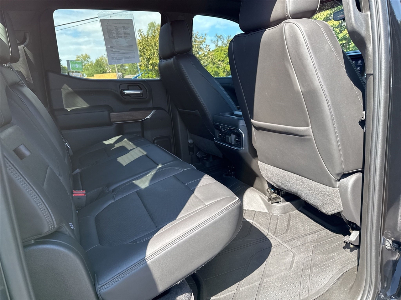 Chevrolet Silverado 1500  2021