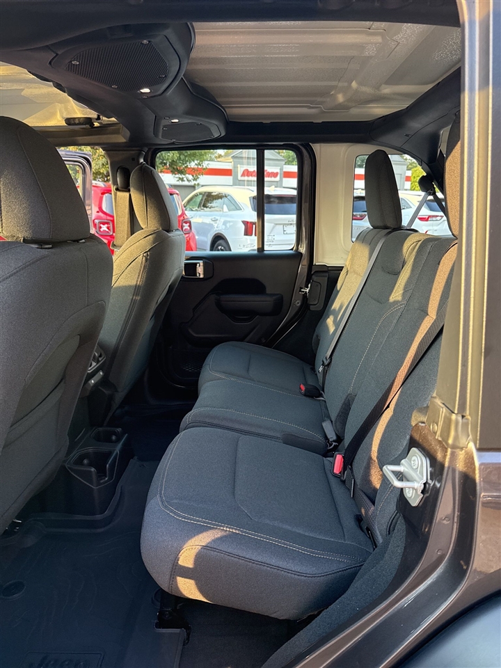 Jeep Wrangler  2024 Jeep Wrangler  2024