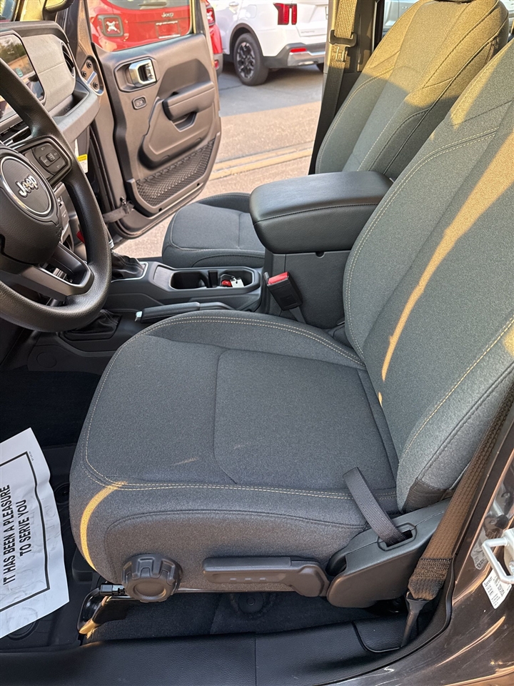 Jeep Wrangler  2024 Jeep Wrangler  2024