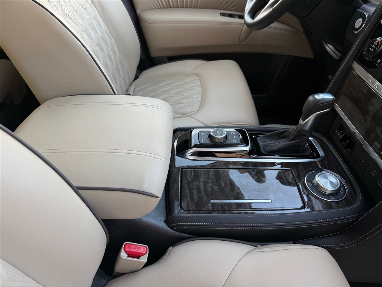 Nissan Armada  2024 Nissan Armada  2024