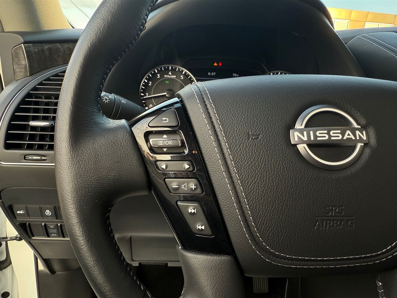 Nissan Armada  2024 Nissan Armada  2024