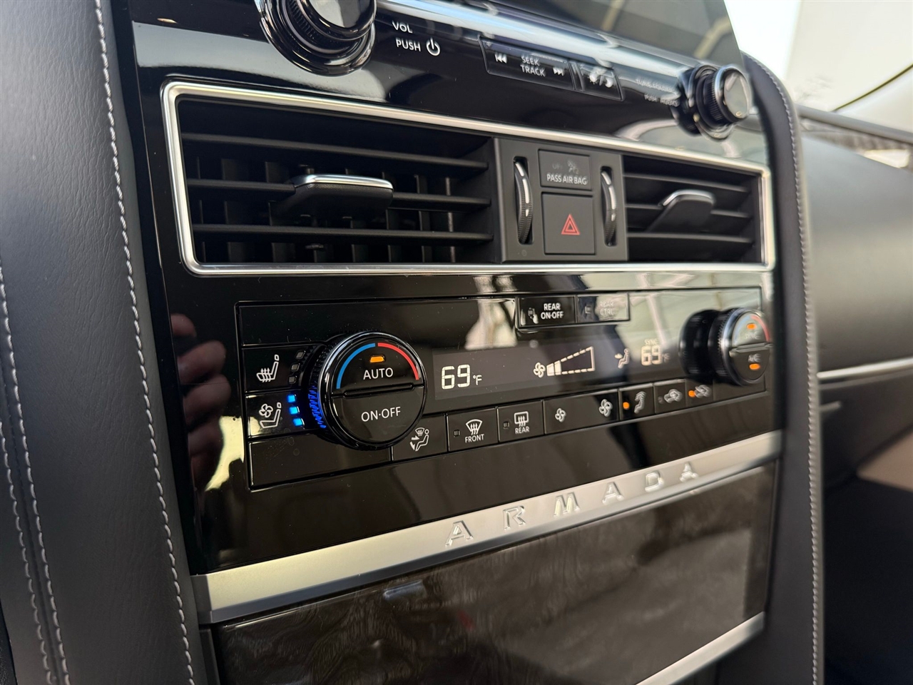 Nissan Armada  2024 Nissan Armada  2024