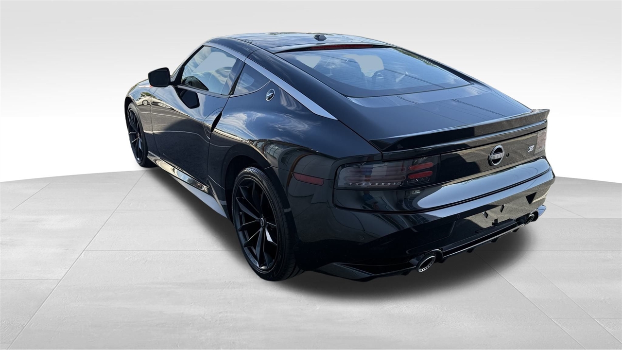 Nissan Z  2024 Nissan Z  2024