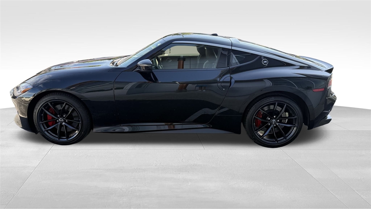 Nissan Z  2024 Nissan Z  2024