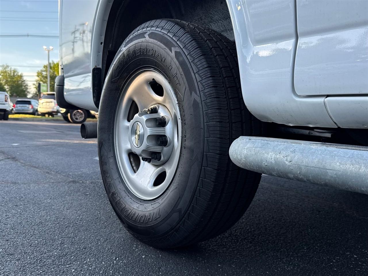 Chevrolet Express  2023