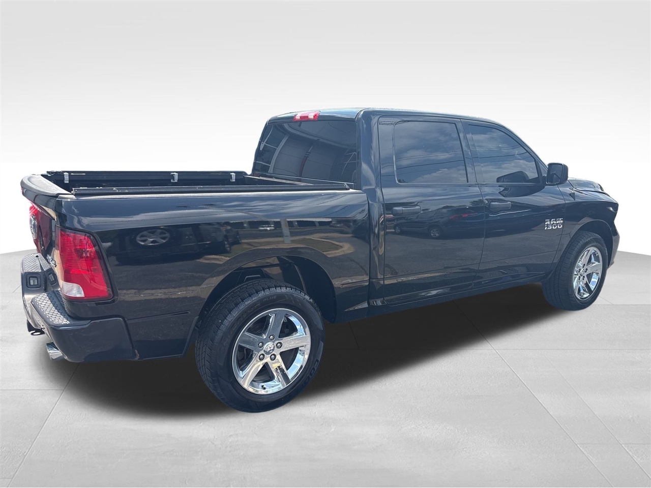 2014 Ram 1500 Express photo 3