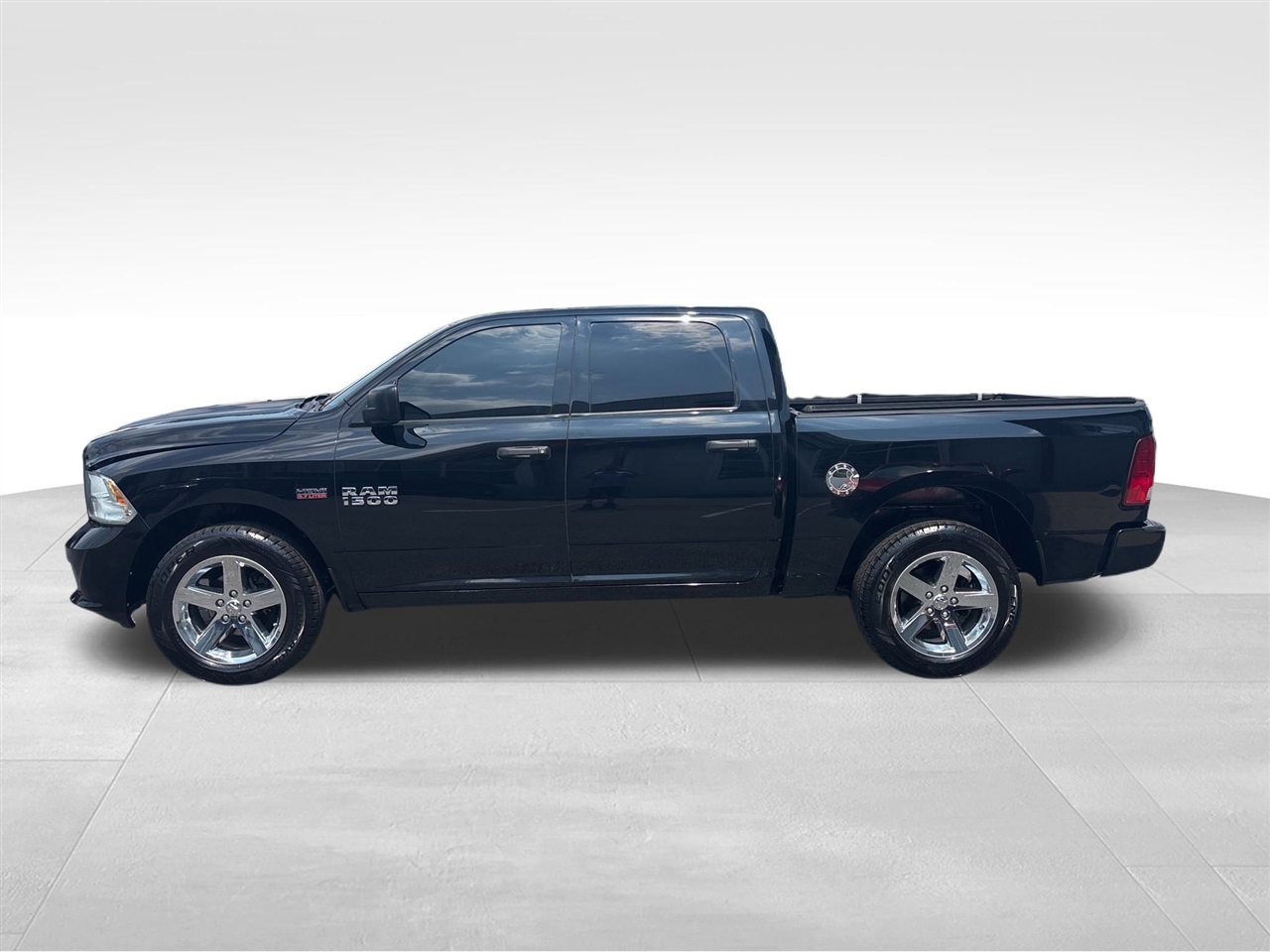 2014 Ram 1500 Express photo 9