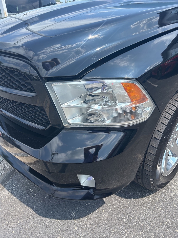 2014 Ram 1500 Express photo 12