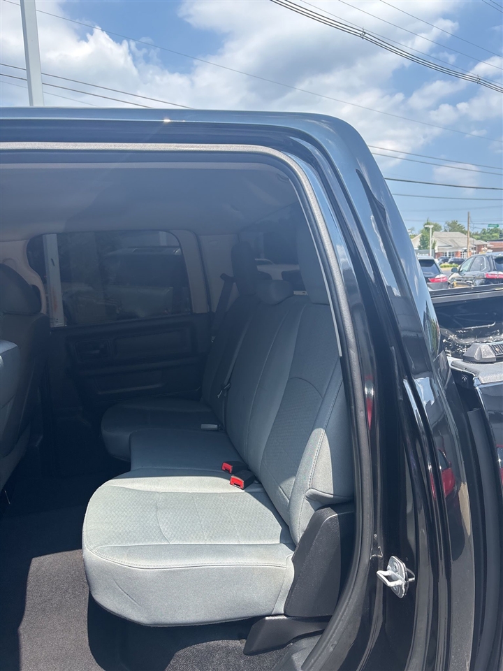 2014 Ram 1500 Express photo 23