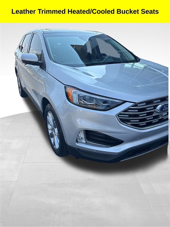 2019 Ford Edge Titanium photo 12