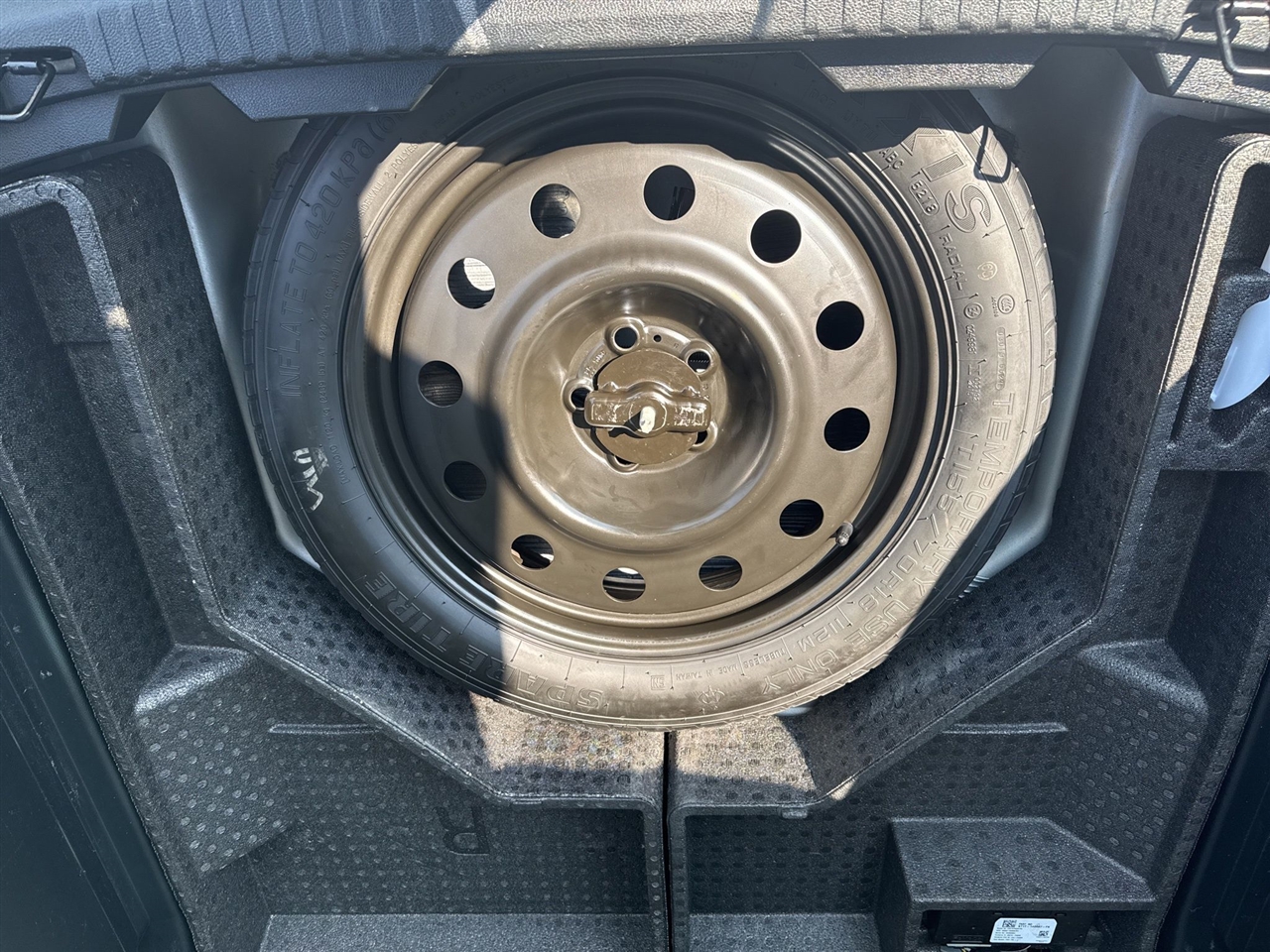2019 Ford Edge Titanium photo 25