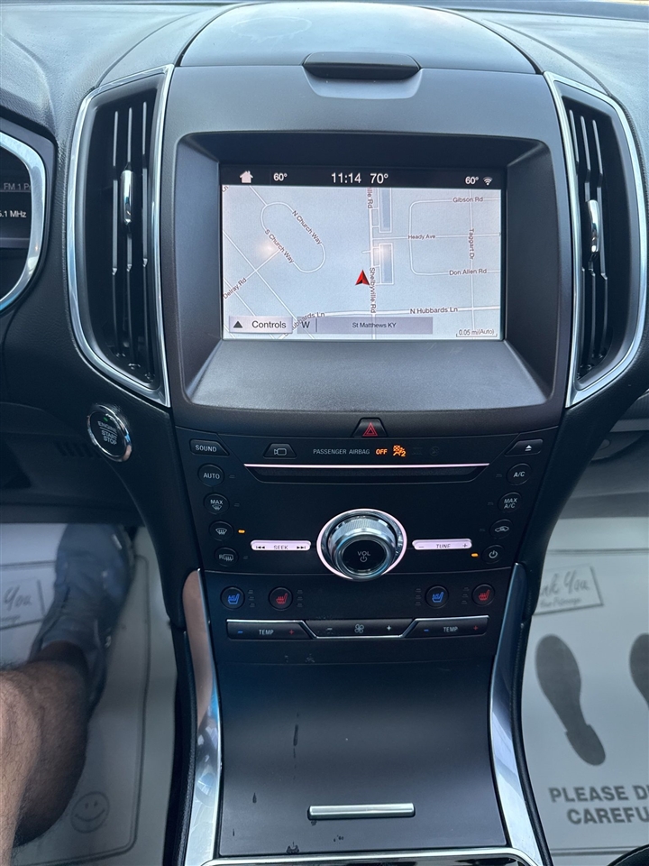 2019 Ford Edge Titanium photo 36