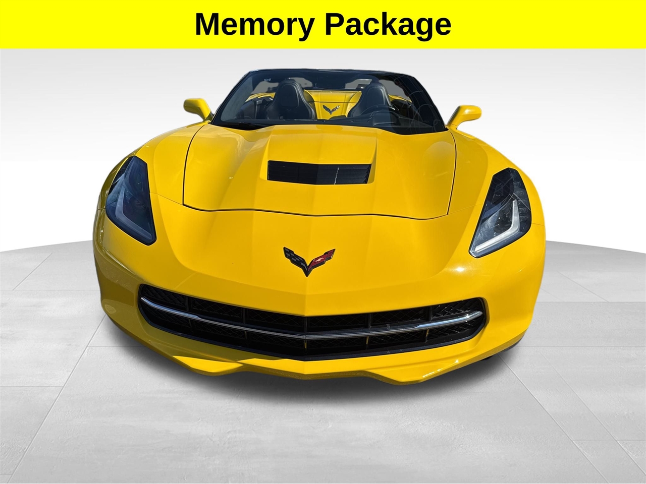 2015 Chevrolet Corvette Stingray 3LT photo 2