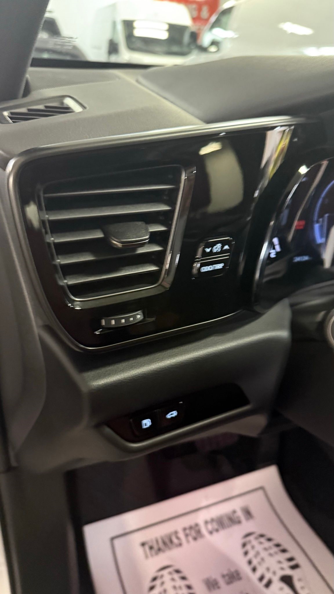 2024 Lexus NX 350 Luxury photo 19