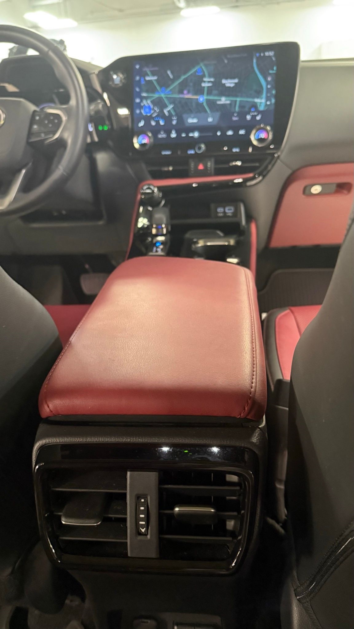 2024 Lexus NX 350 Luxury photo 28