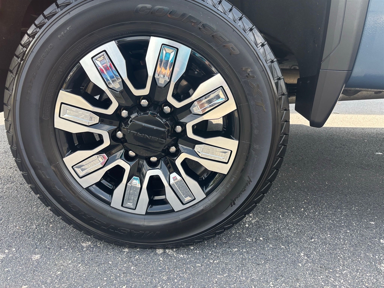 GMC Sierra 3500HD  2024 GMC Sierra 3500HD  2024