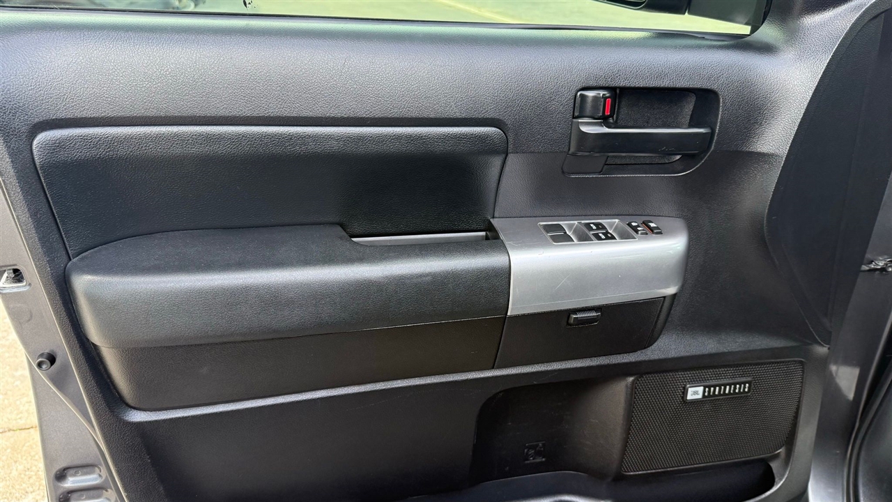 Toyota Sequoia  2020 Toyota Sequoia  2020