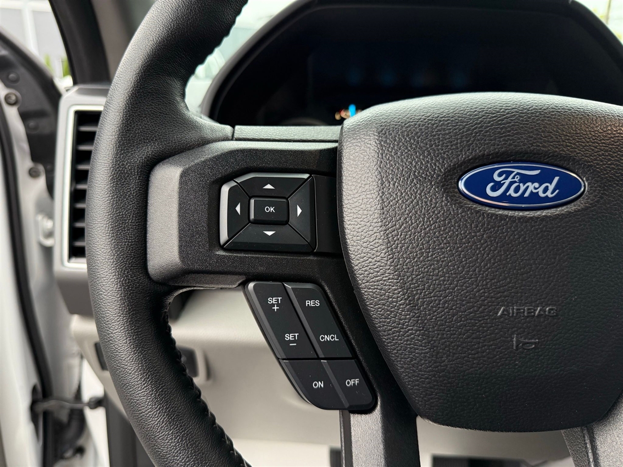 Ford F-150  2017 Ford F-150  2017