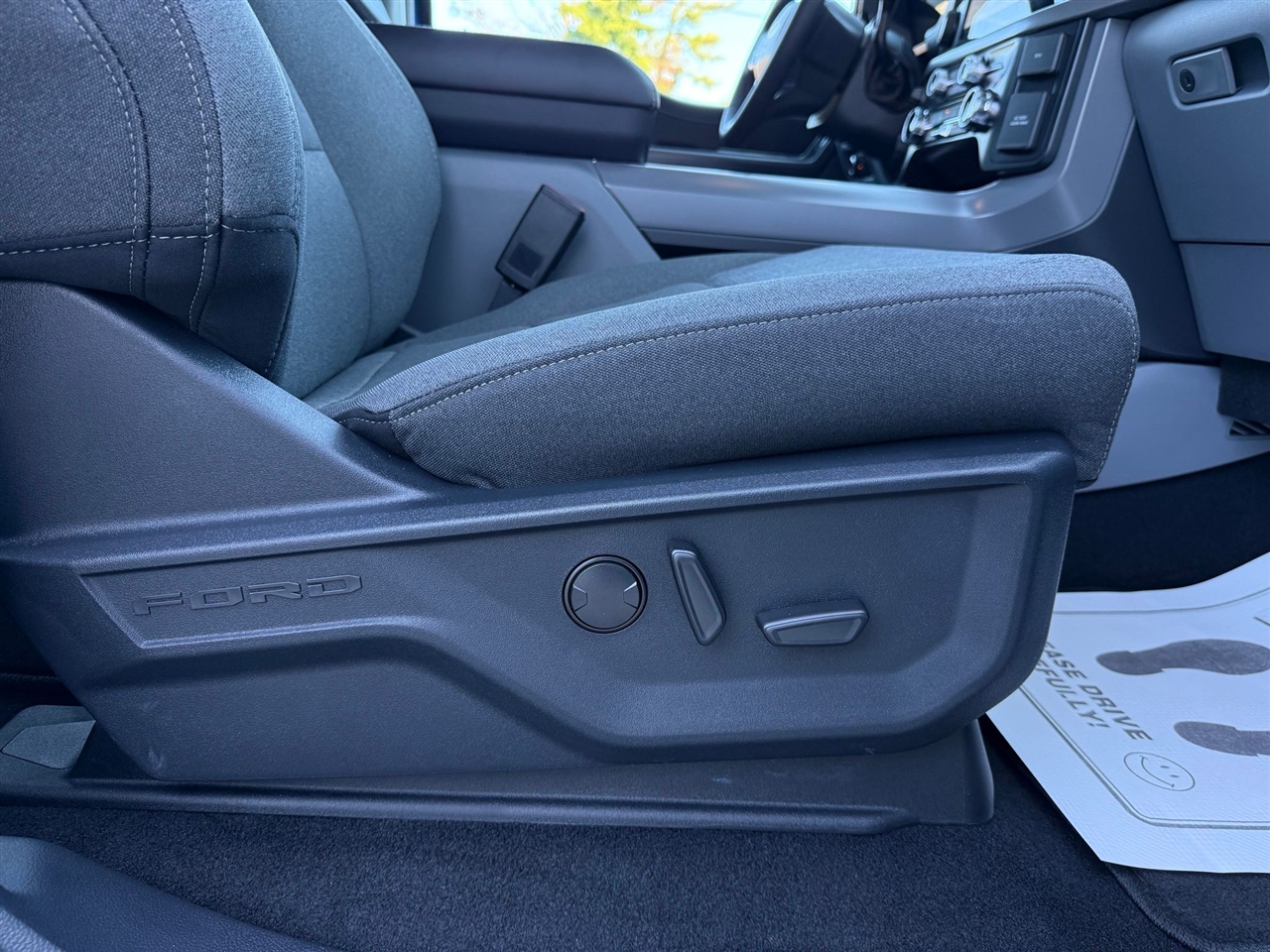 Ford F-150  2024 Ford F-150  2024