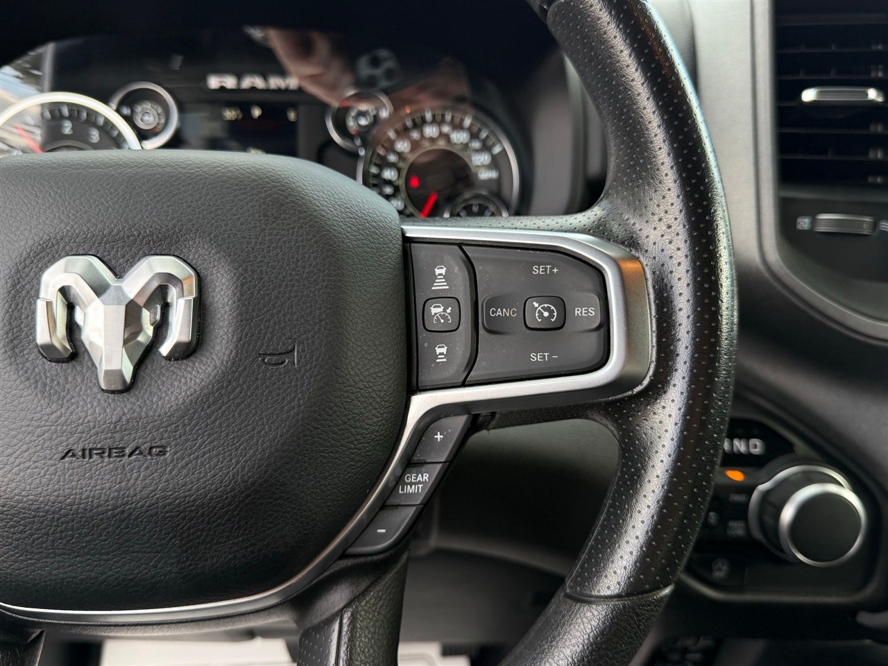 RAM 1500  2025 RAM 1500  2025