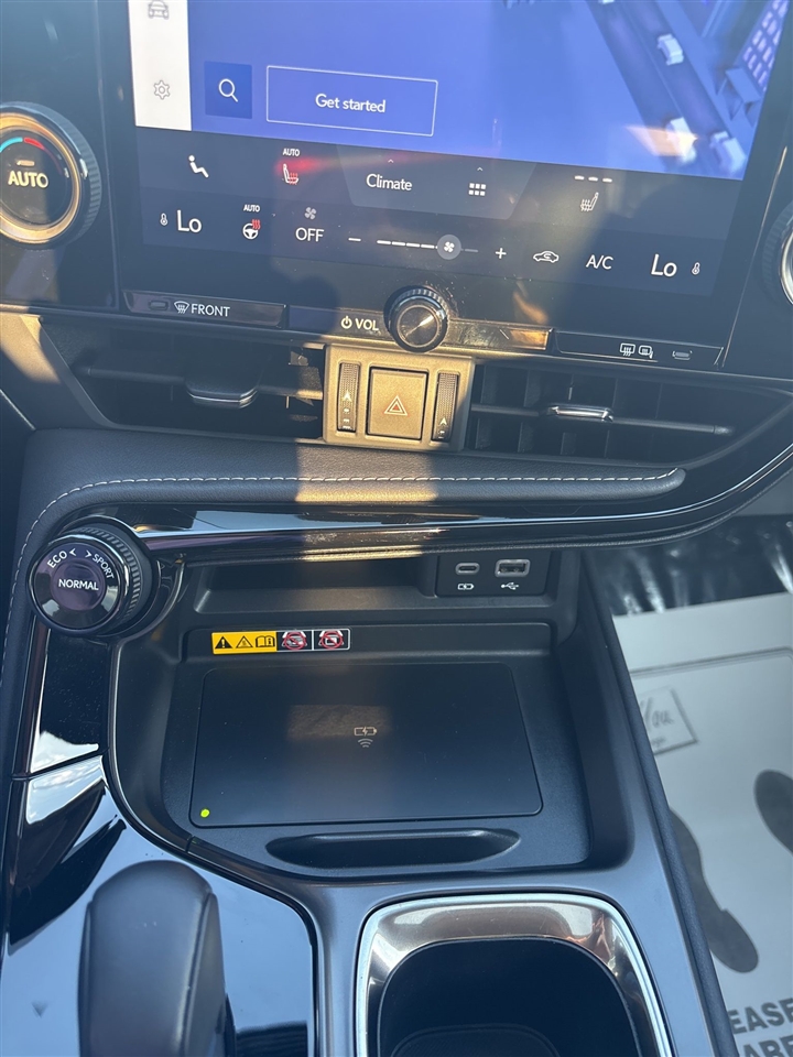 Lexus NX  2025 Lexus NX  2025