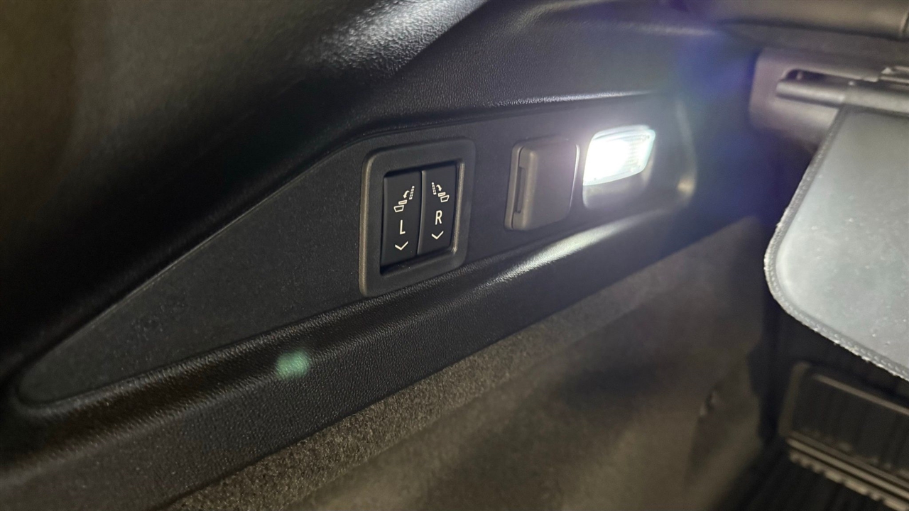 Cadillac Lyriq  2024 Cadillac Lyriq  2024