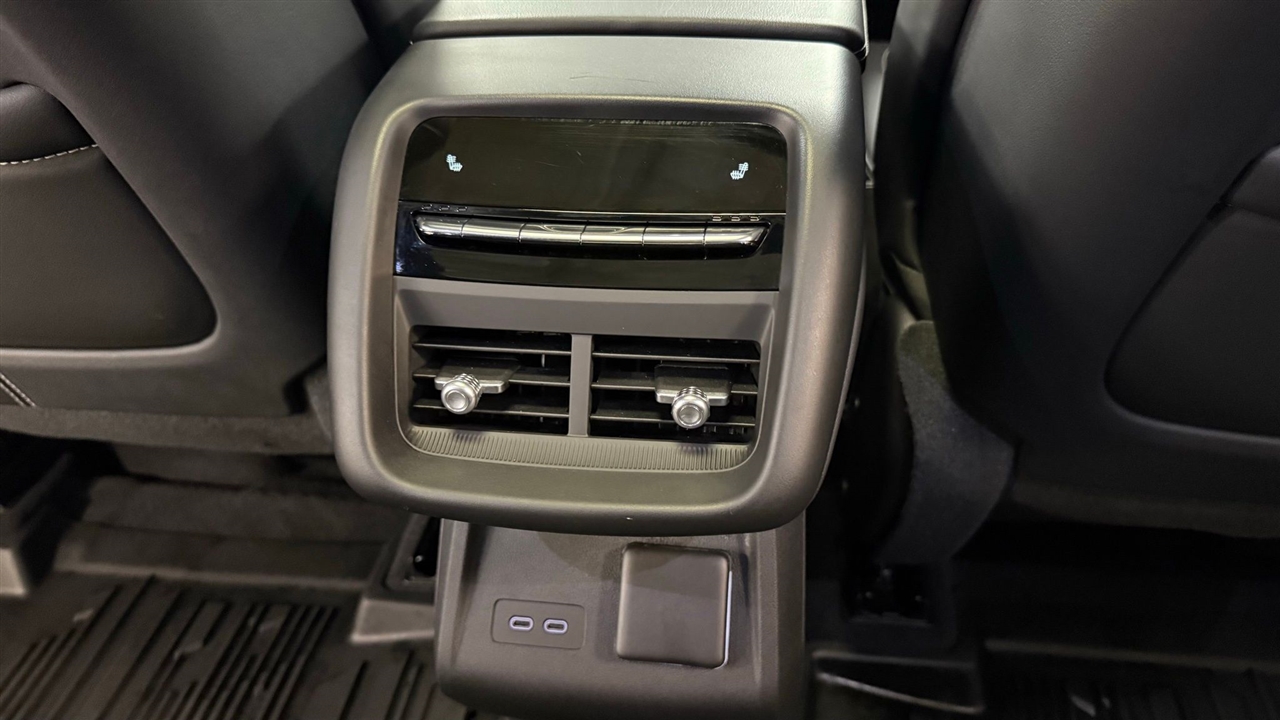 Cadillac Lyriq  2024 Cadillac Lyriq  2024