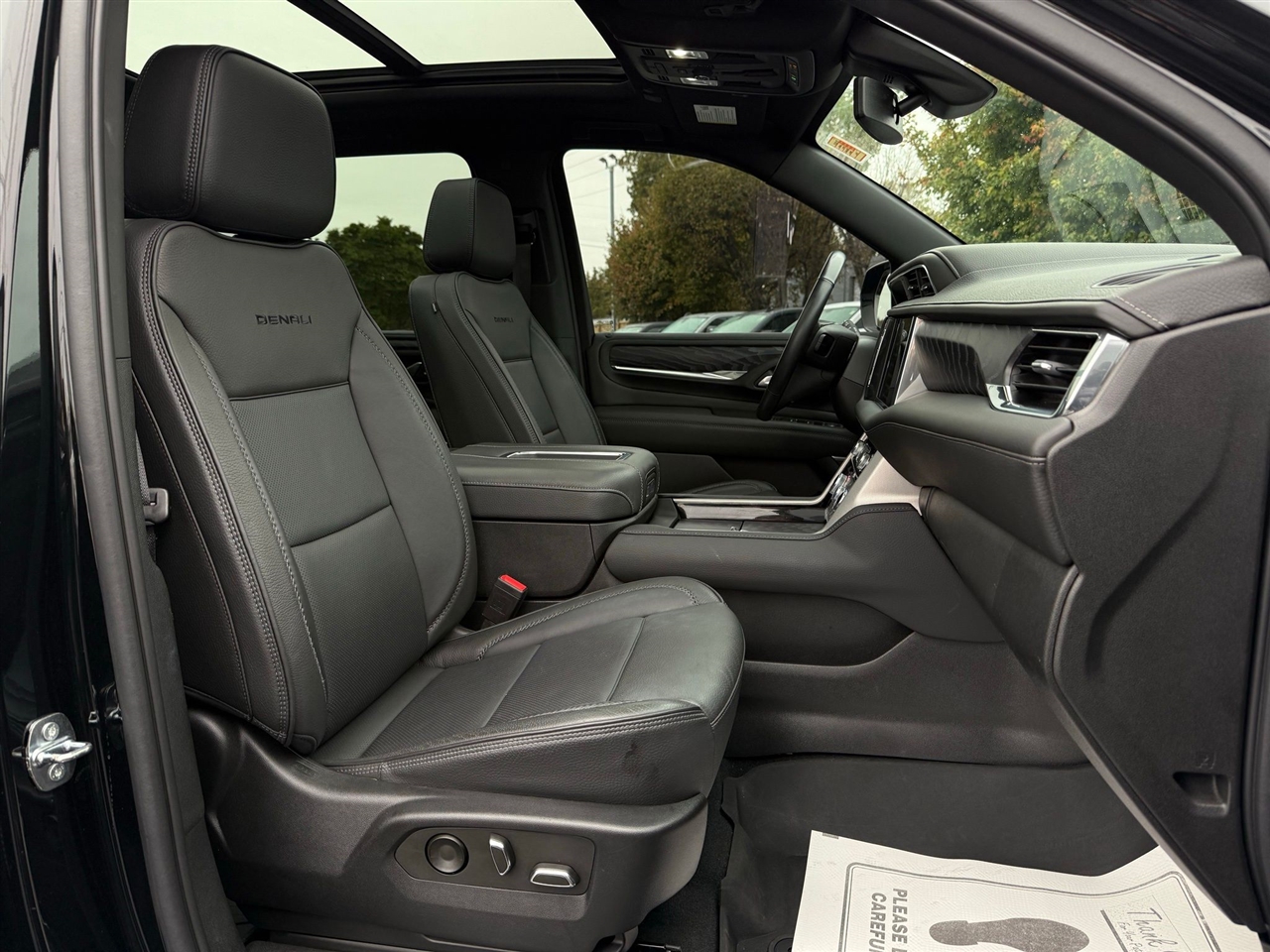 GMC Yukon XL  2022 GMC Yukon XL  2022