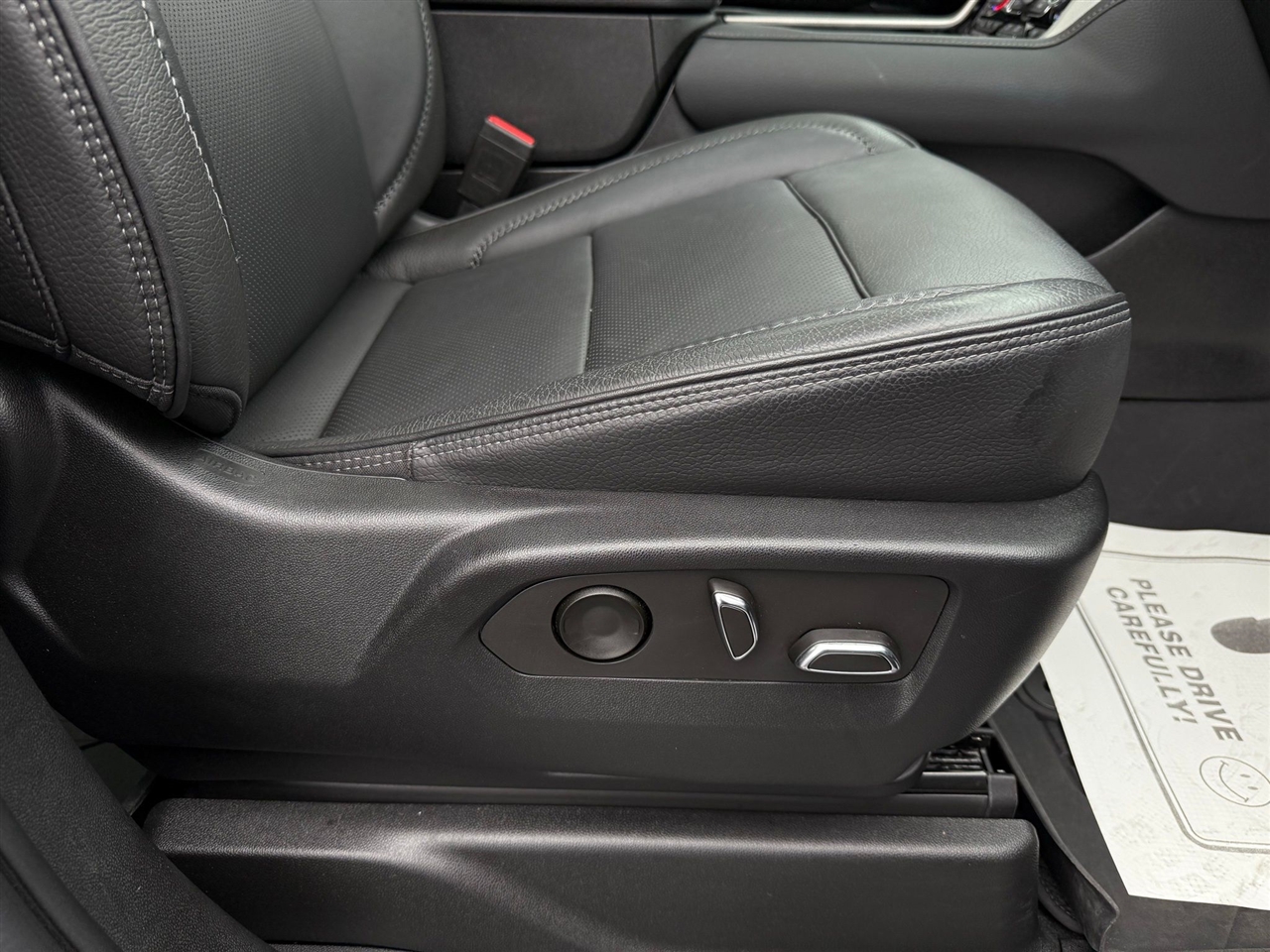 GMC Yukon XL  2022 GMC Yukon XL  2022