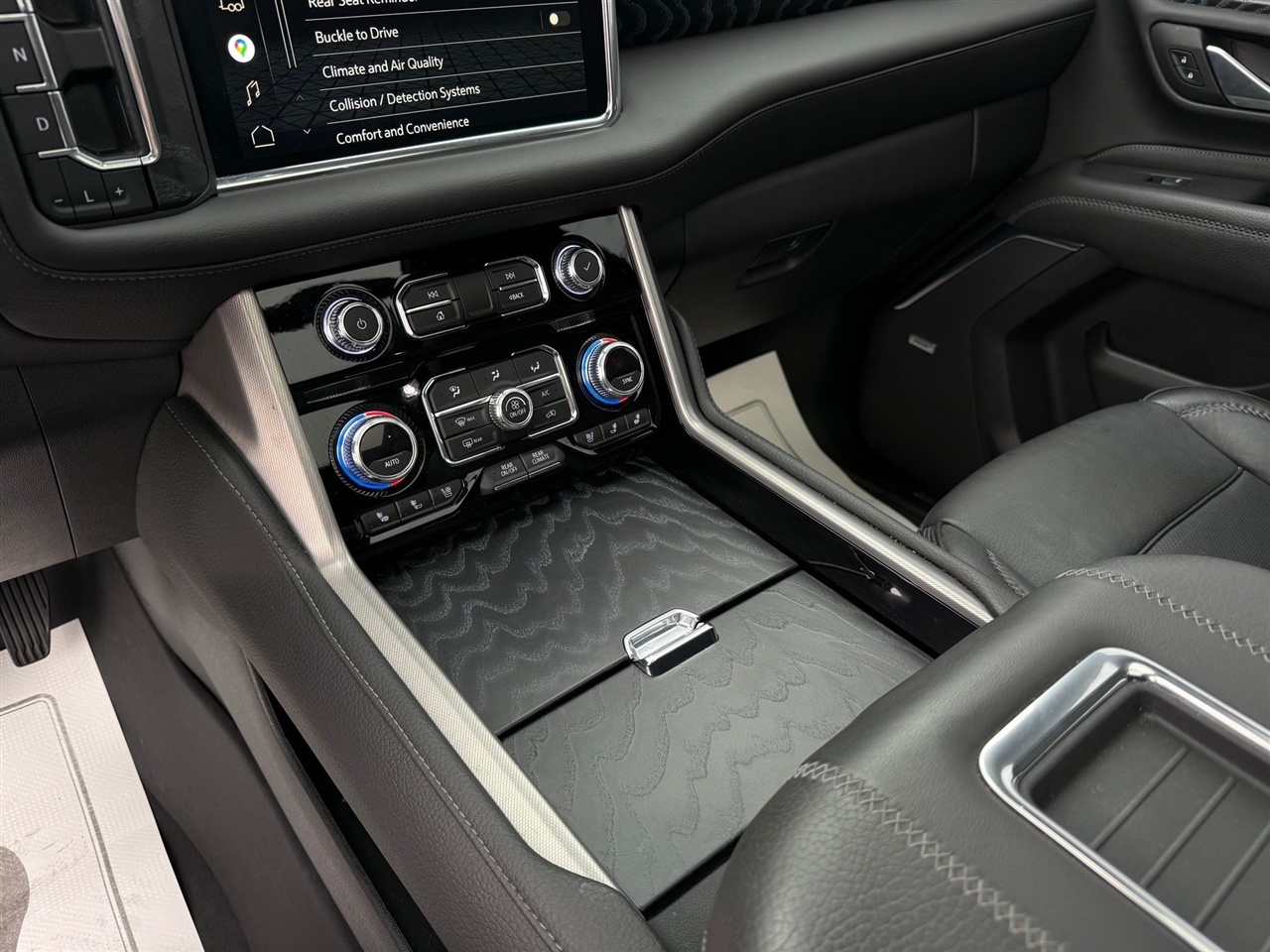 GMC Yukon XL  2022 GMC Yukon XL  2022