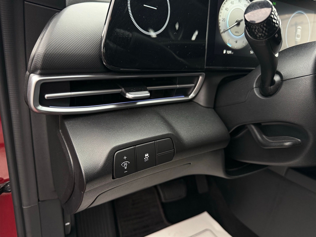 Hyundai Elantra  2024 Hyundai Elantra  2024