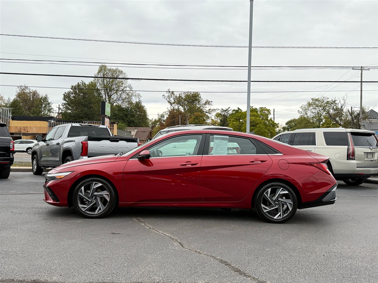 Hyundai Elantra  2024