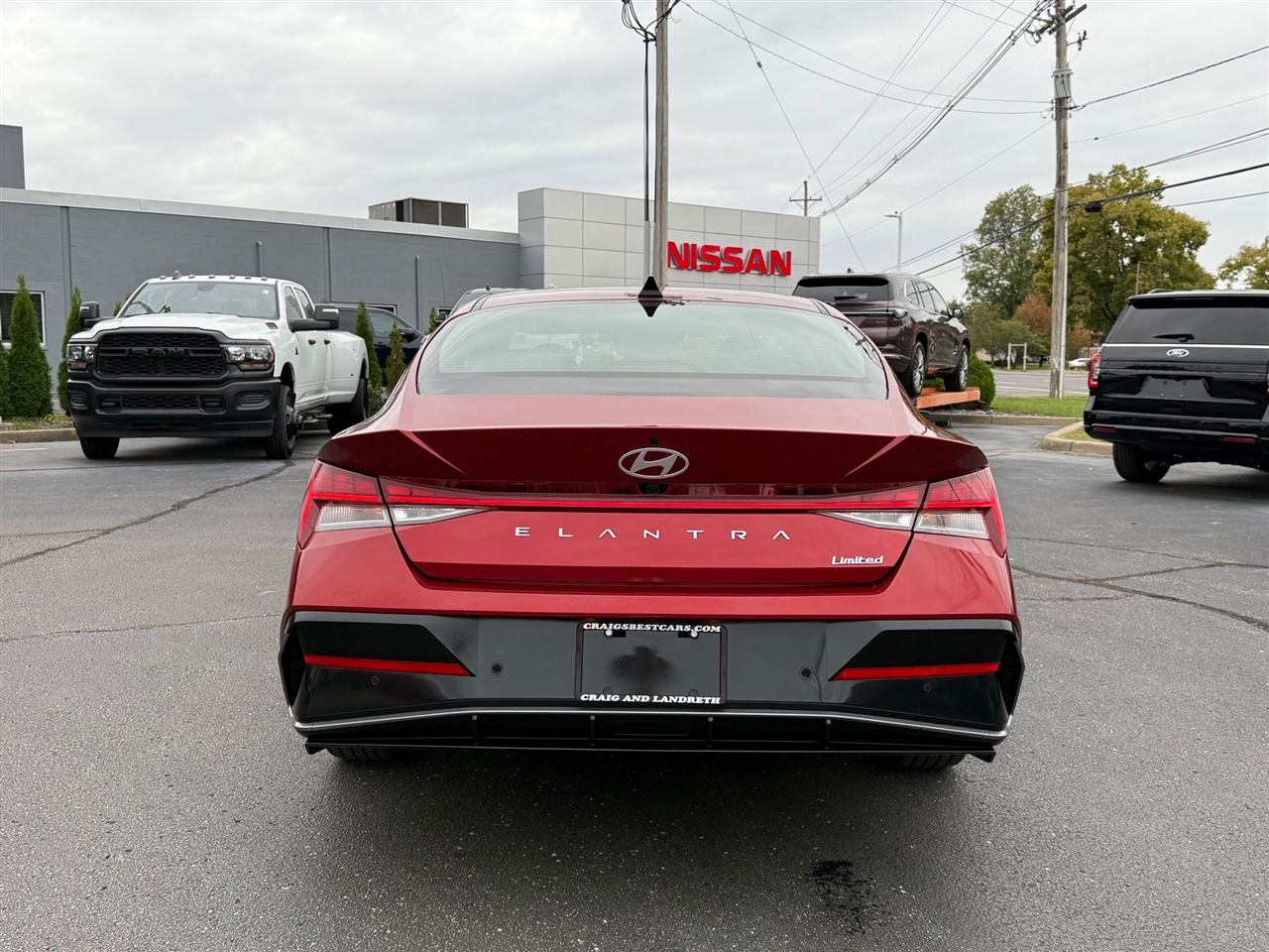 Hyundai Elantra  2024