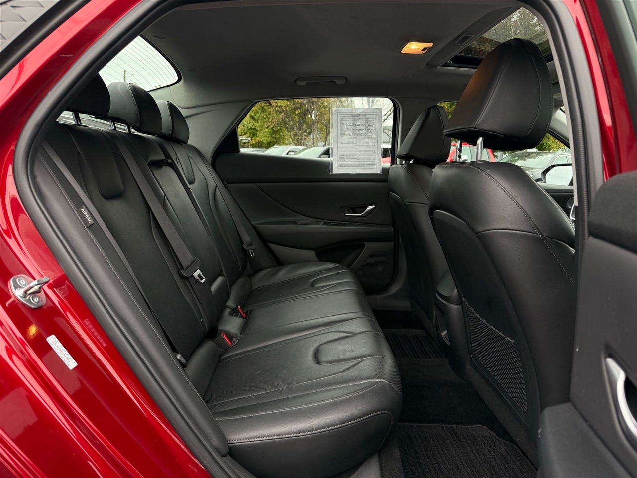 Hyundai Elantra  2024